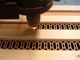 Laser, die für den hautkontakt geeignet sind (für die entfernung von haaren oder der hautfaltenreduzierung), werden beispielsweise in die laserklasse 1c eingeteilt. Die Besten Laser Cutter Sommer 2021 All3dp