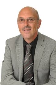 Liebe Leserinnen und Leser, und Auflösung von Privatheit und Beruf