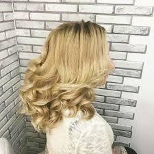 From shags to long bobs to curly styles, explore a few of the most popular hairstyles. Loose Curls For Medium Hair How To Curl Medium Length Hair Ladylife