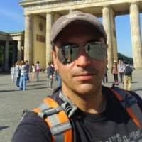 Ruben Dario Velez Castillo