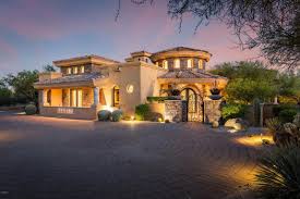Arizona Luxury Home Magazine Exceptional Home Designed For Living Your Best Life In Mesa Listed By John Kar House And Home Magazine Arizona House Luxury Homes