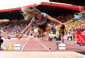 Jun 26, 2021 · op de meeting in izegem vorige zomer won ik het verspringen met een sprong van 3,39 meter, maar in de jeugdcup in zwevegem moest ik tevreden zijn met 3,35 meter en de tweede plaats. Nafi Thiam Verbetert Twee Keer Eigen Belgisch Record Verspri Het Nieuwsblad Mobile