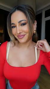 Iris Correa (irisyesenia26)