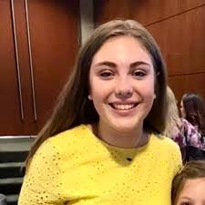 Camille Macomber's Instagram, Twitter & Facebook