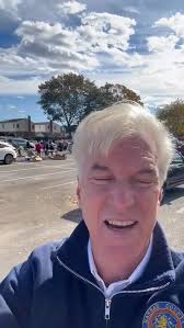 Good afternoon I’m at Franklin Square Civics association annual garage  sale. 🇺🇸