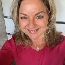 Nancy Bass's Instagram, Twitter & Facebook