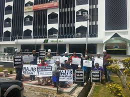 It was the autumn of 2016 when we visited this place and we went there from the center of the capital by using the commuter train. Sammy On Twitter Bro Milosuam Lokasi Tabung Haji Batu Pahat Http T Co Rsmvzjzvx4