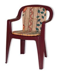 Buy plastic garden chairs, plastic outdoor chairs online in india. 25 Stylish Fashionable Plastic Chairs Styles At Life