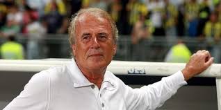 Mustafa denizli, altay'da forma giydiği dönemde çeşmeli mustafa olarak anılıyordu. Altay Dan Mustafa Denizli Ye Cagri