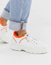 Basket chausette hautte à semelle fine. 6 Paires De Baskets Qu On Devrait Toutes Avoir Cette Annee Stylight