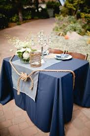 Love The Knot Decorating The Sweetheart Table Tischdekoration Hochzeit Maritime Hochzeit Hochzeit Am Strand