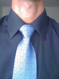It is best suited for spread collar shirts and it's actually quite easy to do. Windsor Knot Wikipedia