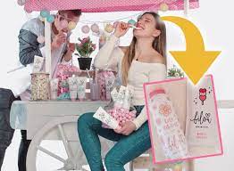 Bibis Beauty Palace Bringt Nach Dem Bilou Parfum Wieder Einen Neuen Bilou Duschschaum Auf Den Markt Rosy Hibiscus Und Lovel Bilou Duschschaum Bilou Parfumerie