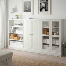 Subito disponibili per l'acquisto in diversi stili per il soggiorno. Havsta Mobile Con Ante A Vetro Bianco 243x37x134 Cm Ikea It
