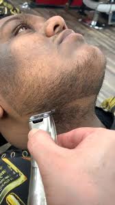 There's a fade haircut, and then there's a taper fade haircut. Taper Tumbado Taper Hbthebarber Fade Natanaelcano Barber Tulsabarber Oklahomabarber Cuhh Mexicanos Barbershopconnect Barberchalleng