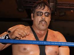 Universo 2000 dice adiós a los cuadriláteros