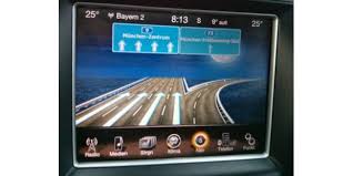 , stay connected to your vehicle from nearly anywhere. Uconnect 8 4an Im Jeep Grand Cherokee Im Test Pc Welt