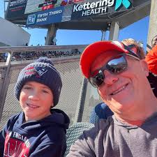 16u softball player seeking new team in southwest Ohio