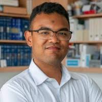 2400+ "Dione" profiles