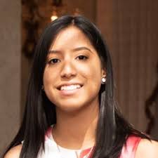 Nicole Holguin's Instagram, Twitter & Facebook