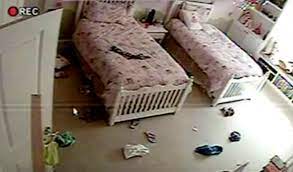 Webcam nightmare: Mom finds young daughters' bedroom on live streaming app  | FOX 2