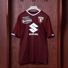 Andrea belotti of fc torino celebrates after scoring the opening goal during the… tuttotoro, testata giornalistica dedicata al torino fc con articoli, news, allenamenti e partite con foto in diretta dallo stadio comunale olimpico. Home Torino 20 21 Kit Football Shirt History