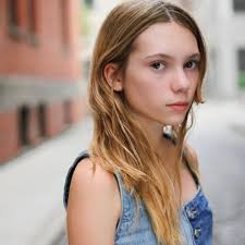 Carly Carly Carly just come clean before it's too late for yourself!!