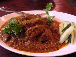 Iduladha menjadi momen berkumpul bersama keluarga dengan menikmati menu masakan berbahan daging sapi dan kambing. Resep Semur Daging Sapi Kecap Enak Dan Lezat