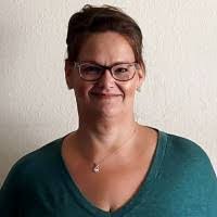 Amber Cardoza's Instagram, Twitter & Facebook