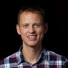 Daniel Kusk's Instagram, Twitter & Facebook