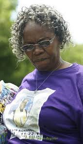 Demetrius Todd's Instagram, Twitter & Facebook