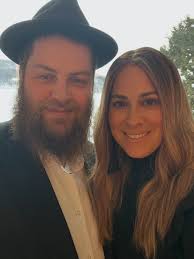 Aaron are extremely blessed to have been influenced by the most influential  people @montrealtorahcenter for so long. We are grateful to have such a  strong relationship with our Rabbis who have taught