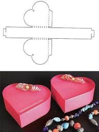 Molde Caixinha De Papel Para Lembrancinha De Aniversario Moldes De Caixas 8 Modelos De Caixas Para Lembrancinhas Gift Box Template Candy Gift Box Heart Gift Box