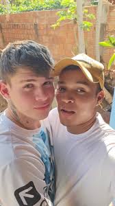 Busco A Daniel Armando Castelo Alias El Chileno Mala Paga Que Alguien  Conoce A Daniel Hermano Gastelo El Famoso Mala Paga Ahí Que Me Lo Haga  Saber Por Favor