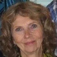 Donna Cloutier's Instagram, Twitter & Facebook