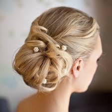 Modele Chignon Mariage Plus De 30 Suggestions Pour Vous Inspirer