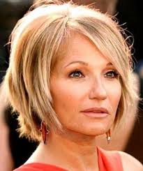 омолаживающие стрижки стрижки для женщин после 50 лет с круглым лицом Omolazhivayushie Zhenskie Strizhki Foto Strizhek Omolazhivayushih Lico Posle 40 50 I 60 Let Pricheski Strizhka Pricheska Dlya Pozhiloj Zhenshiny