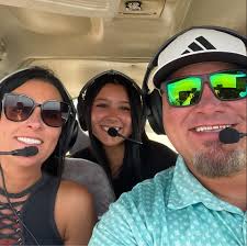 What airplane is suitable for a couple to travel in, considering factors  like comfort, speed, and cost, for a pilot with 400 hours of experience and  starting IFR training?