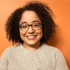 Debbie Ennis's Instagram, Twitter & Facebook