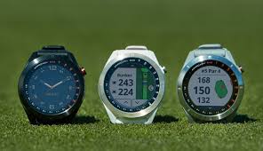 It maintain a library of greens from all over the world and tracks your putting performance. Golf Gps Watch Buying Guide Must Read Before You Buy