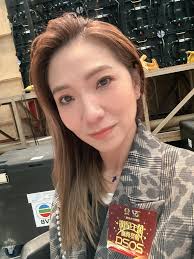 萬千星輝頒獎典禮2024 今年是婉婉豐盛的一年，非常感恩🙏🏻...