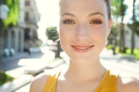 How Your Wife Really Wants You To Answer Her Questions