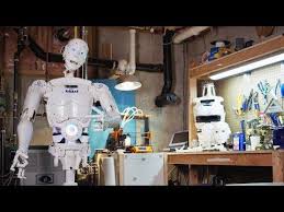 Page dédié à inmoov , ( discussion , partage et forum d'entraide ) , toutes suggestion concernant la construction ou amélioration est la bienvenue 3d Printed Life Size Inmoov Robot Youtube In 2021 Robot Prints Life Size