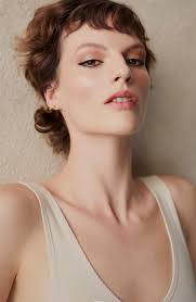 Vogue Ukraine Sara — Kate Davis-Macleod