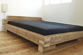 Bettgestell Aus Altholz Bett Holz Bett Selber Bauen Bett Aus Paletten
