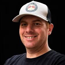 Pontoon swing back functionality: gimmick or useful feature?