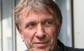 VELKOMMEN I SALONGEN