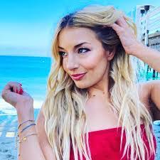 Tamara Cammack's Instagram, Twitter & Facebook