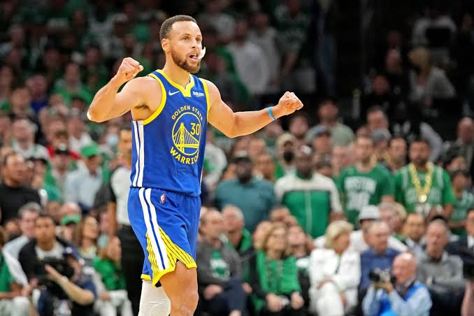 Former Celtics Player Explains How Stephen Curry Destroyed Them In 2022 NBA  Finals - Fadeaway World