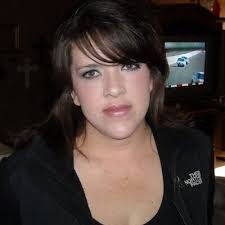 Traci Lincoln's Instagram, Twitter & Facebook